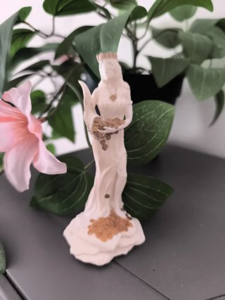 Figura Diosa Fortuna Resina 3D Pintada