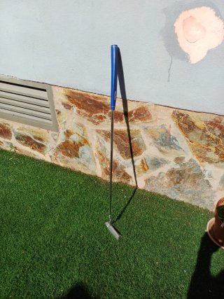 Palos de golf zurdos