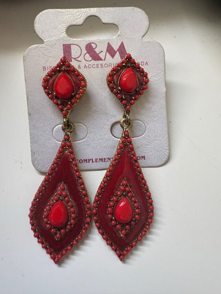Pendientes R&M Dorados y Rojos