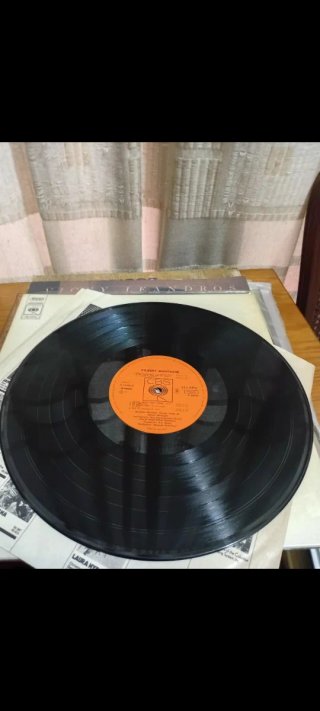 Lote 2 vinilos Gilbert Montagné