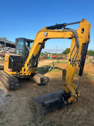Excavadora Cat 305