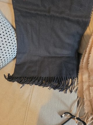 Fulares beige y negro