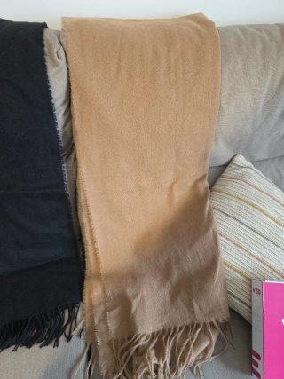 Fulares beige y negro