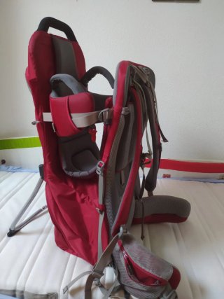 Silla Mochila Portabebés nueva.