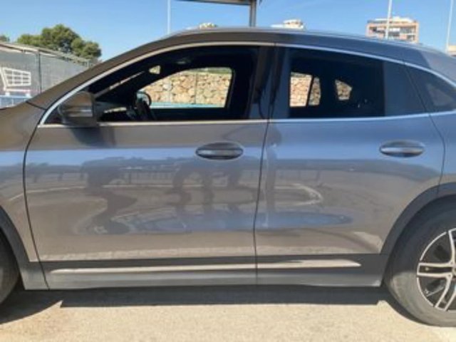 Mercedes-Benz GLA 2020