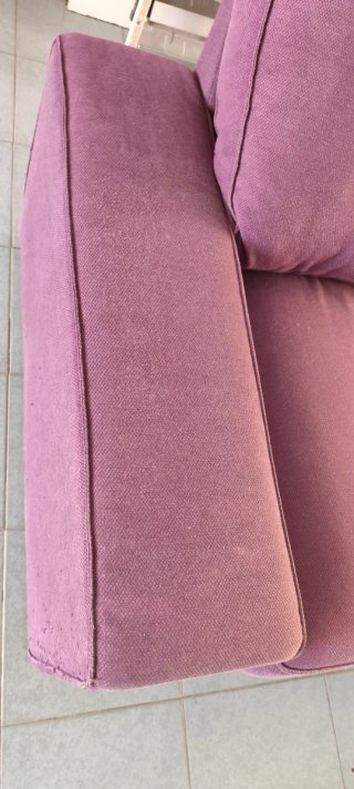 Sofá 3 plazas morado de tela
