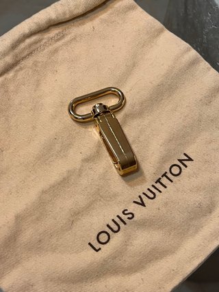 Llavero Louis Vuitton Dorado