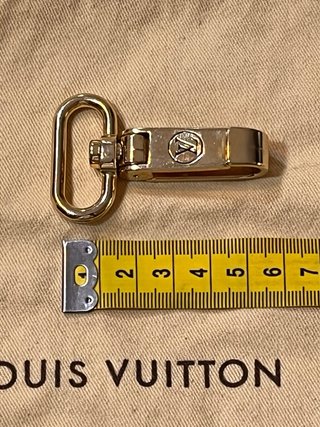 Llavero Louis Vuitton Dorado
