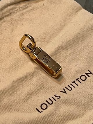 Llavero Louis Vuitton Dorado