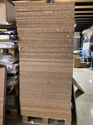 MADERA AGLOMERADA