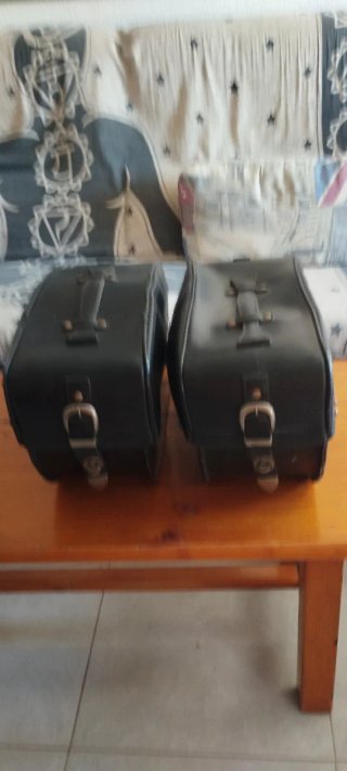 Maletas Laterales Custom Símil Piel