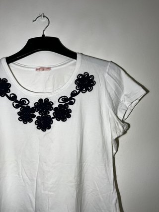 Blusa Precchio Blanca Floral Talla L