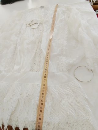 Vestido mini, modelo pájaro de Charo Ruiz