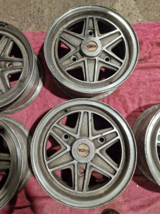 5 Llantas Targa R8