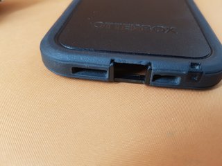 Funda Otterbox Defender XT iPhone 15 Pro Max MagSa