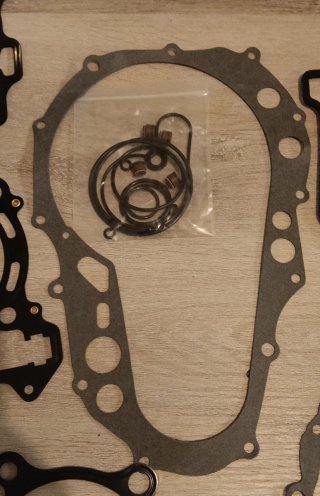 Kit juntas Suzuki Z400 comprobar compatibilidad