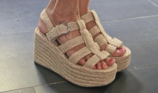 Sandalias cuña esparto