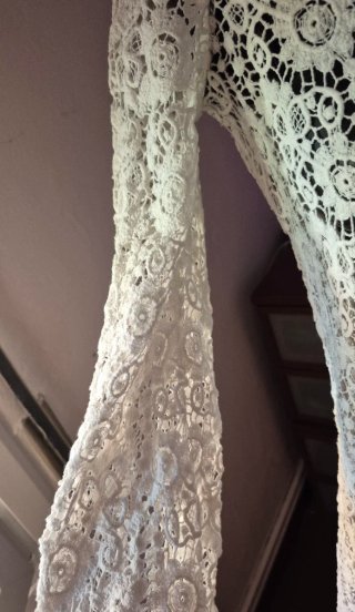 Vestido tejido en Guipur Blanco roto,talla única.