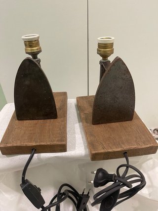 Lámparas de mesa vintage plancha