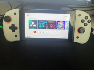 Nintendo Switch + Accessori V1