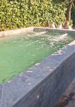 PISCINA SEMIENTERRADA