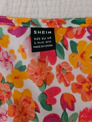 Blusa floral manga corta