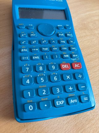 Calculadora Casio fx-82SX PLUS azul