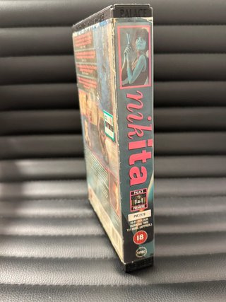 Nikita VHS inglese Uk big box Luc Besson