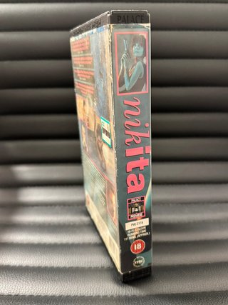 Nikita VHS inglese Uk big box Luc Besson