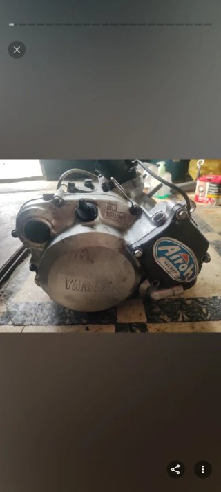 Motor Yamaha DT 125R