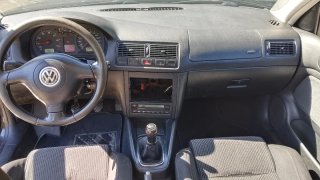 Volkswagen Golf 2001