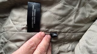 Chaqueta de cuero negra