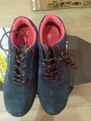 Botas de trabajo azules y rojas Talla 42