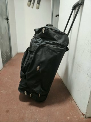 Bolsa de viaje Umbro con ruedas