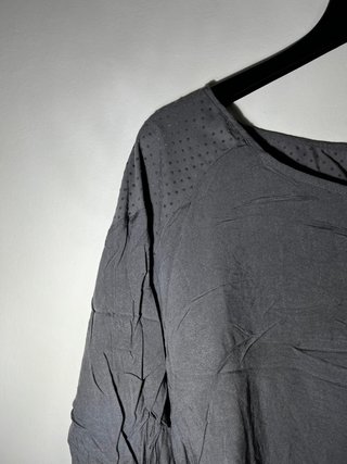Blusa Stradivarius gris manga 3/4 XL