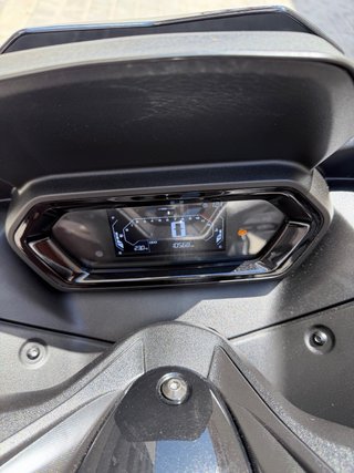 Yamaha XMAX 2025 Negra Impecable