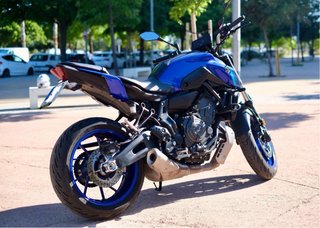 Yamaha MT-07 2024 Naked Azul/Negro - Limitada A2