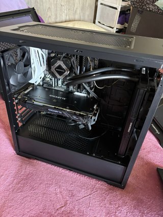 Ordenador Gaming GIGABYTE