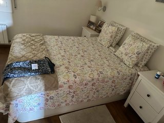 Habitación completa cama canape mas dos mesitas
