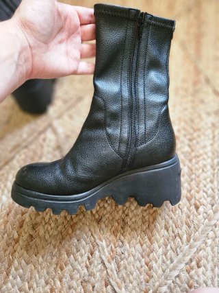 Botas Wonders G-7017 Negro Talla 36