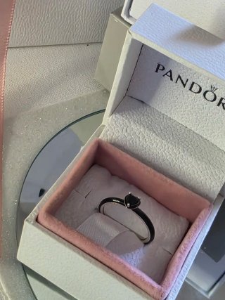 Anillo Pandora Corazón Esmalte Negro Plata
