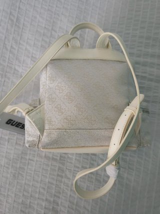 Mochila Guess Beige/Blanca Nueva