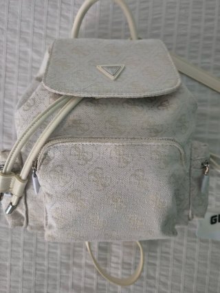 Mochila Guess Beige/Blanca Nueva