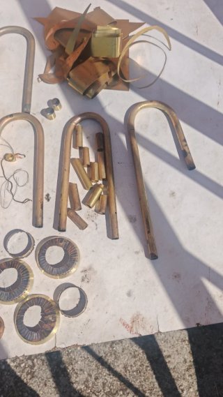 Recortes bombas y tubos reparación brass