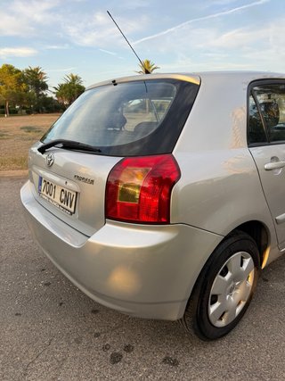 Toyota Corolla 2003