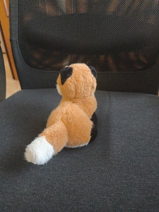 Peluche zorro suave y peludo