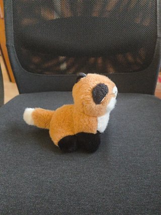 Peluche zorro suave y peludo