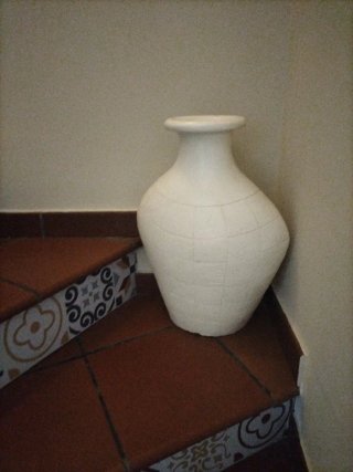 Juego 2 jarrones blancos decorativos
