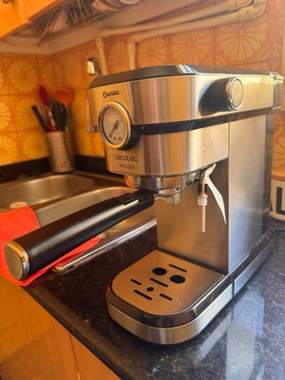 Cafetera Cecotec Cafelizzia Cumbia