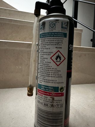 Spray Reparador Pinchazos Neumáticos Baufix